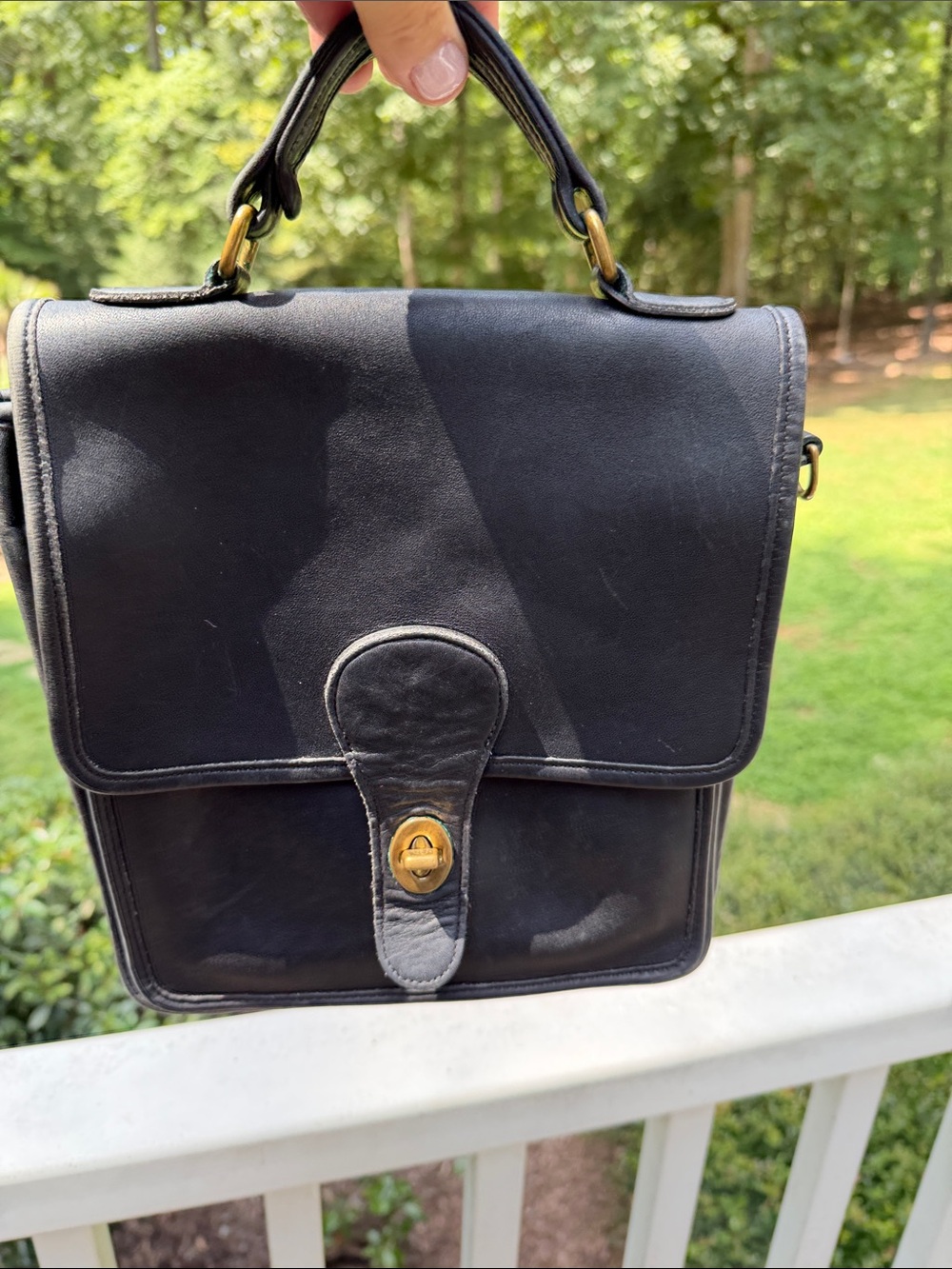 Coach Vintage Black Leather Top-Handle Station Satchel w original Tag and Strap